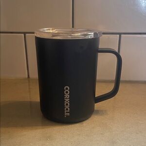 Corkcicle Classic Mug in Mat Black